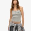 Athletic Essentials geborduurde cami-top met knoopjes