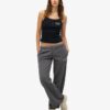 Athletic Essentials geborduurde cami-top met knoopjes