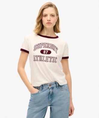 Athletic Essentials Ringer T-shirt met getailleerde pasvorm