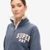 Athletic Essentials Sweatshirt met halve rits en applicatie