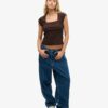 Athletic Essentials Top met vierkante hals Athletic Essentials Top met vierkante hals
