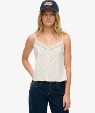Cami-top met knoopsluiting en kant