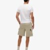 Cargo-short met contrasterende stiksels Cargo-short met contrasterende stiksels