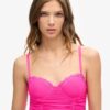Crop-top met ruches en mesh