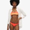 Elastische cheeky bikinibroek