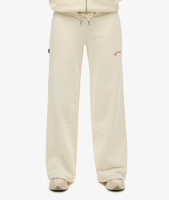 Essential Logo Joggers met wijde pijpen