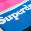 Essential Logo-muts