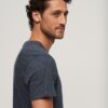Essential T-shirt met klein logo van Organic Cotton