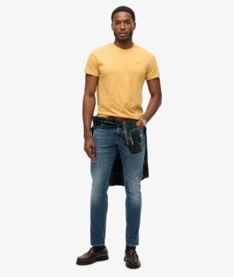 Essential T-shirt met klein logo van Organic Cotton