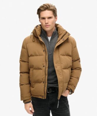 Everest kort pufferjack met capuchon