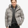 Everest kort pufferjack met capuchon