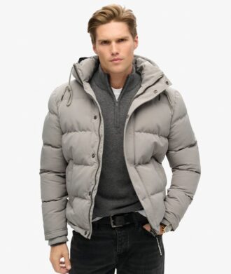 Everest kort pufferjack met capuchon