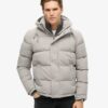 Everest kort pufferjack met capuchon