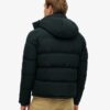 Everest kort pufferjack met capuchon