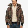 Everest Puffer bomberjack met capuchon