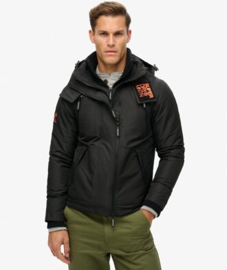 Hooded Mountain windjack met capuchon