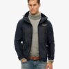 Hybride trekkerjas met hood