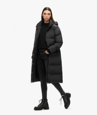 Lange Puffer-Jacke mit Capuchon
