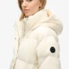 Lange Puffer-Jacke mit Capuchon