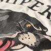 Losvallend T-shirt met tattoo-afbeelding op de rug Losvallend T-shirt met tattoo-afbeelding op de rug