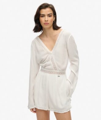 Playsuit met uitlopende mouwen en uitsnijdingen