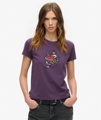 Small Tattoo Rhinestone getailleerd T-shirt