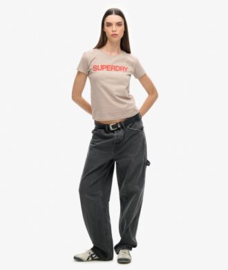 Sportswear Logo T-shirt met getailleerde pasvorm