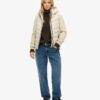 Storm Hybrid gewatteerde jas met capuchon Storm Hybrid gewatteerde jas met capuchon