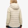 Storm Hybrid gewatteerde jas met capuchon Storm Hybrid gewatteerde jas met capuchon