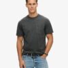 T-shirt met contrasterende stiksels op de zak