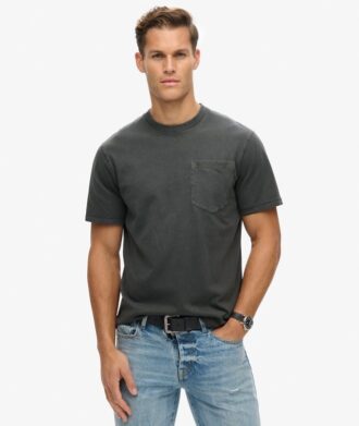 T-shirt met contrasterende stiksels op de zak