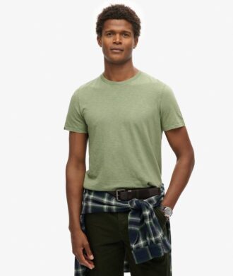 T-shirt met ronde hals en korte mouwen in shorts