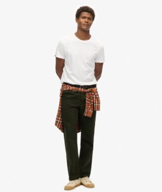 T-shirt met ronde hals en korte mouwen in shorts