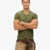 T-shirt met V-hals en Organic Cotton Essential-logo