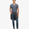 T-shirt met V-hals en Organic Cotton Essential-logo