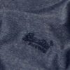 T-shirt met V-hals en Organic Cotton Essential-logo